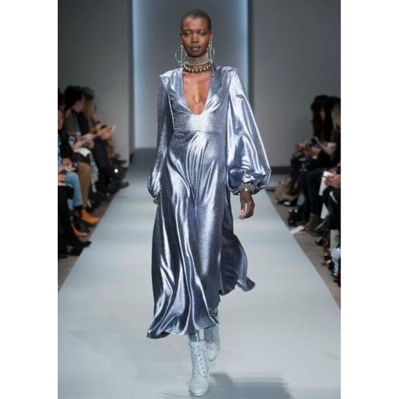 RUNWAY! $1600 Zimmermann Silk Long Dress Sz: ZIM 0 / US 4 grey - Picture 2 of 13